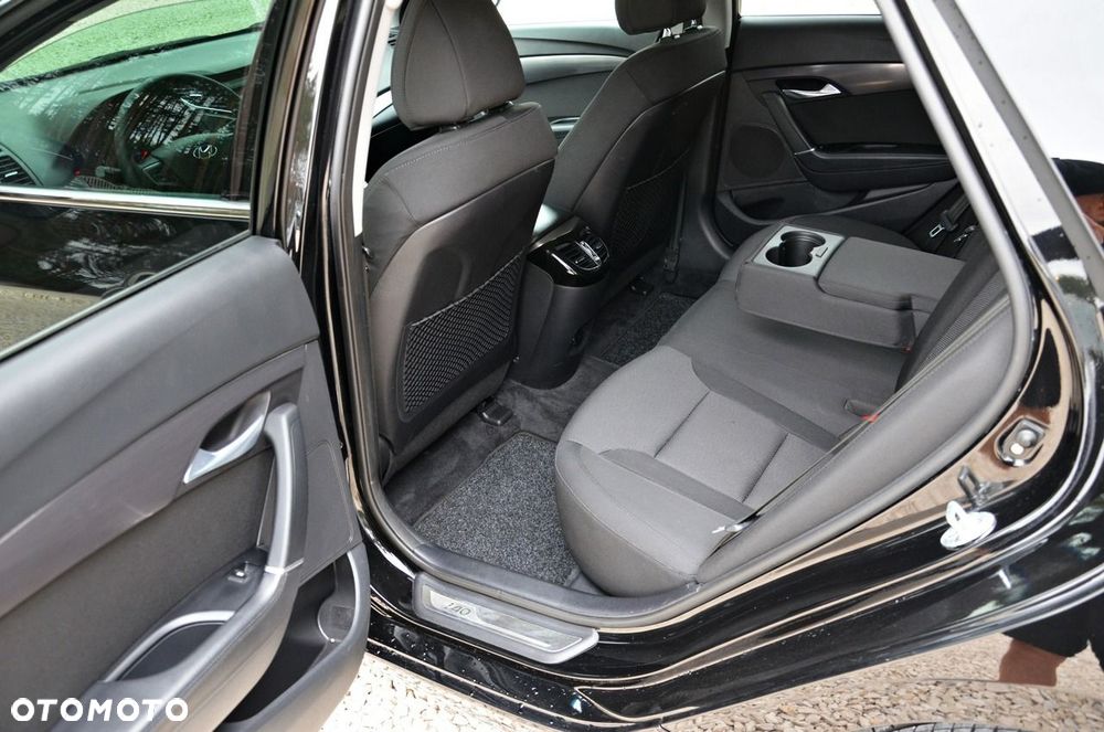 Hyundai i40 1.6 GDI BlueDrive Business - 34