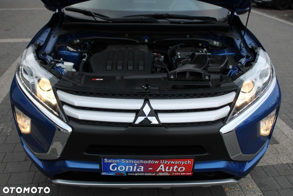 Mitsubishi Eclipse Cross - 16