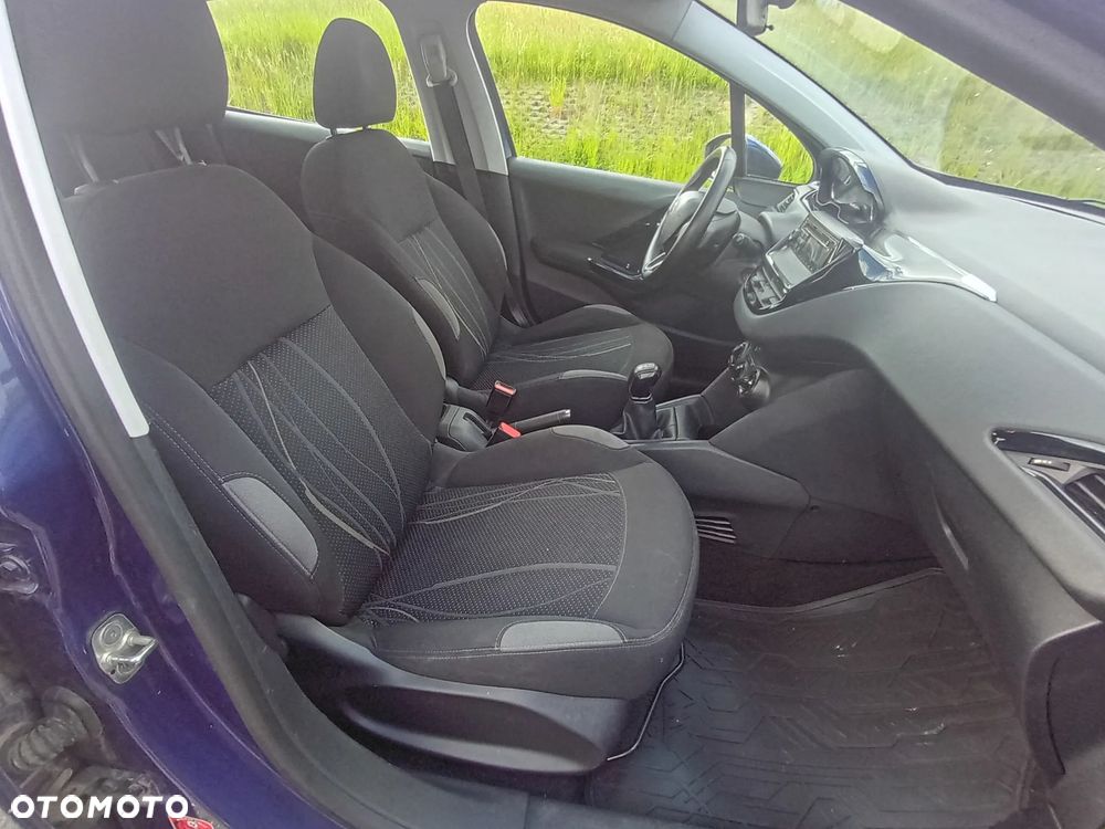 Peugeot 208 1.4 VTi Access - 17
