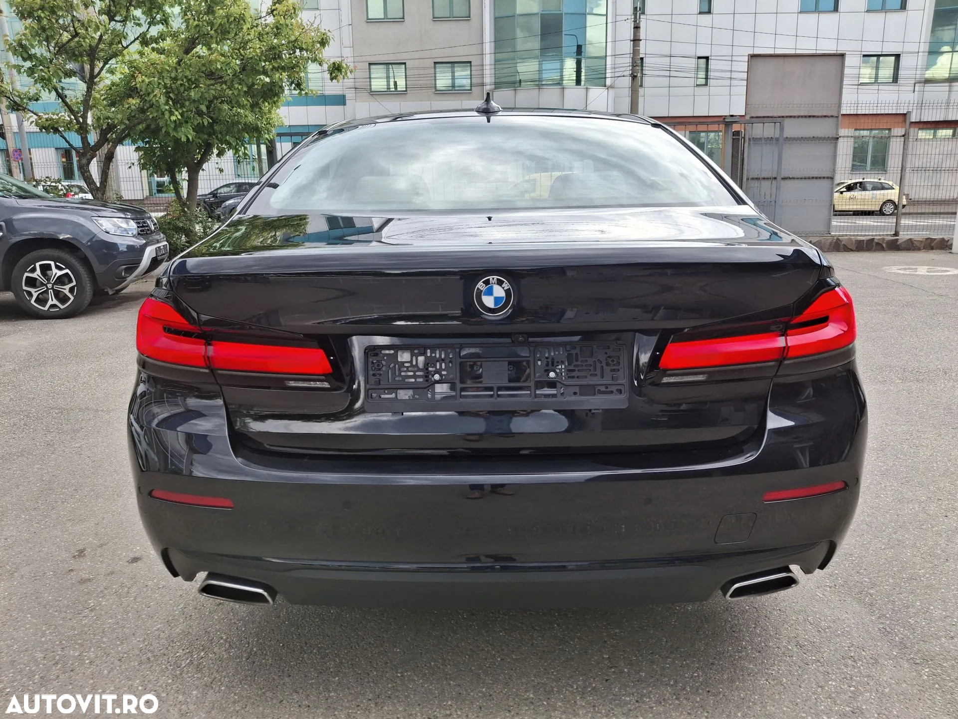 BMW Seria 5 520i AT MHEV - 6