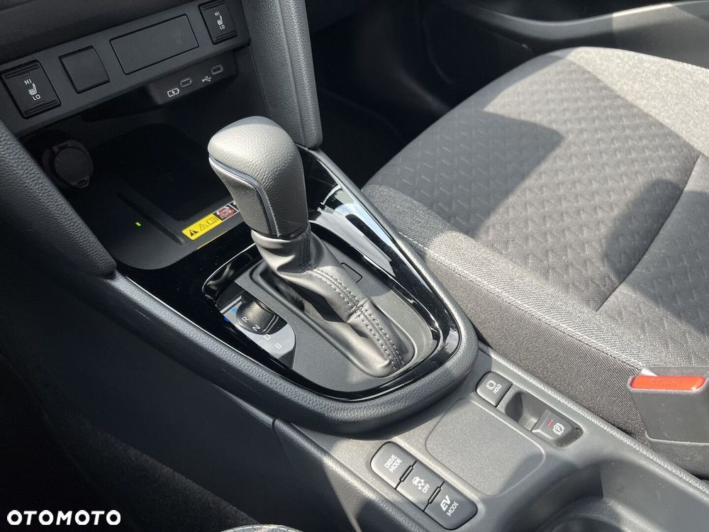 Toyota Yaris Cross Hybrid 1.5 Style - 19
