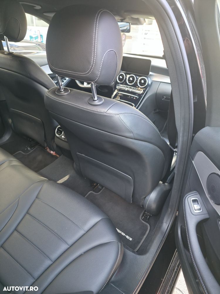 Mercedes-Benz C 180 9G-TRONIC AMG Line - 14