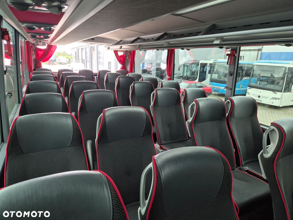 Mercedes-Benz TOURISMO RHD17 / SPROWADZONY / I REJSTRACJA 2018 / 65 MIEJSC - 31