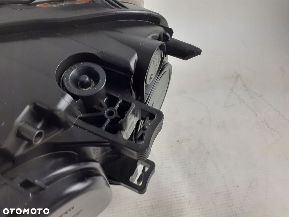 Lampa prawa przód Volvo XC70 V70 S80 ksenon 07-13r - 5
