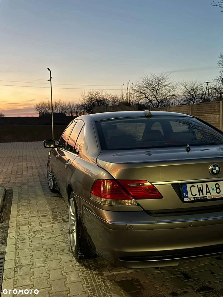 BMW Seria 7 740d - 5
