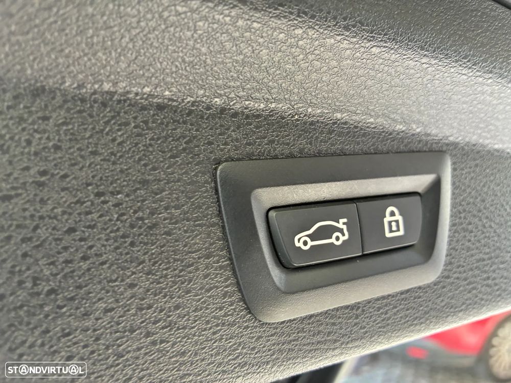 BMW X2 25 e xDrive Pack M - 31