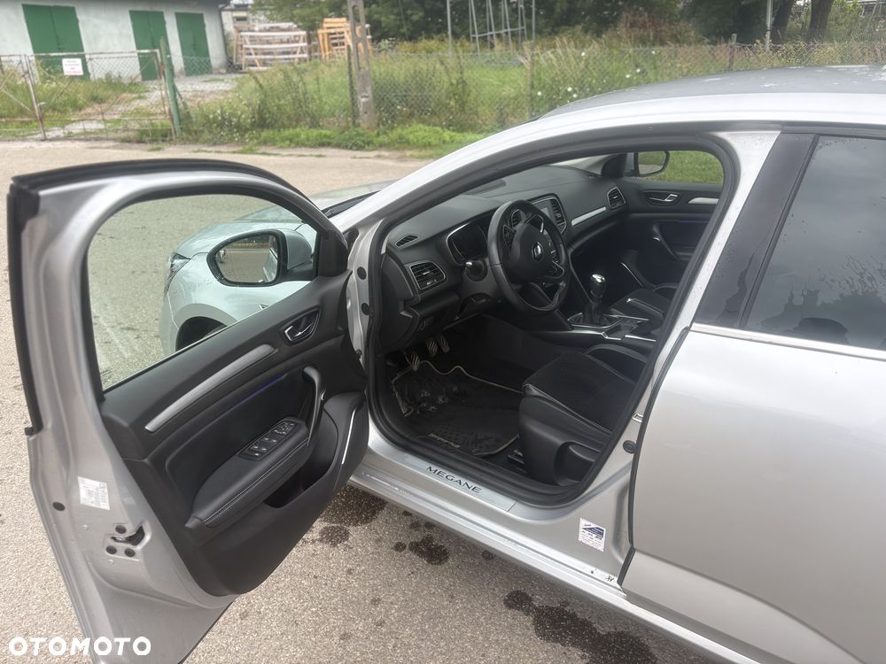 Renault Megane 1.2 Energy TCe Intens - 21