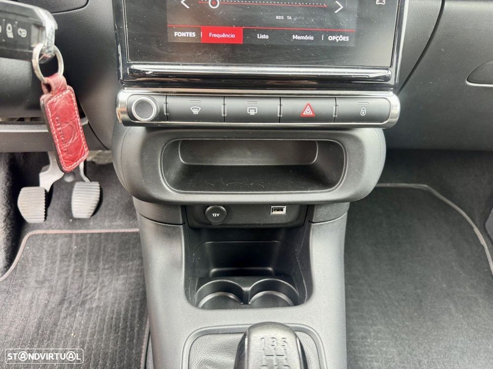 Citroën C3 1.2 PureTech C-Series - 16