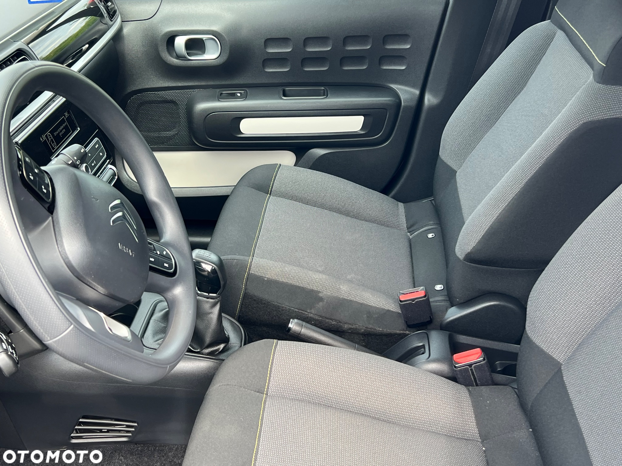 Citroën C3 1.2 PureTech GPF Shine - 5