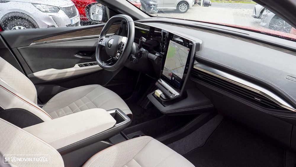 Renault Mégane E-Tech EV60 Iconic Autonomia Conforto - 16