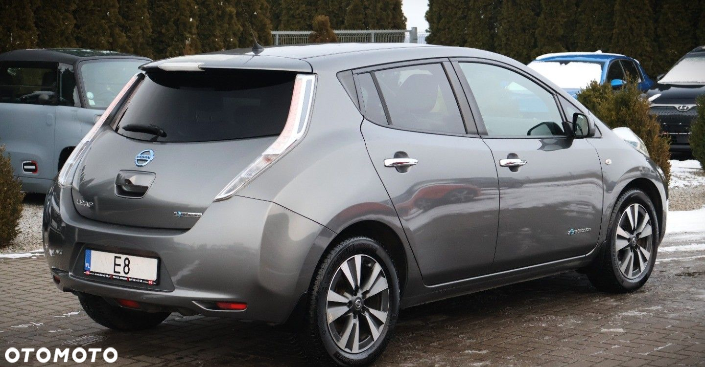 Nissan Leaf - 6