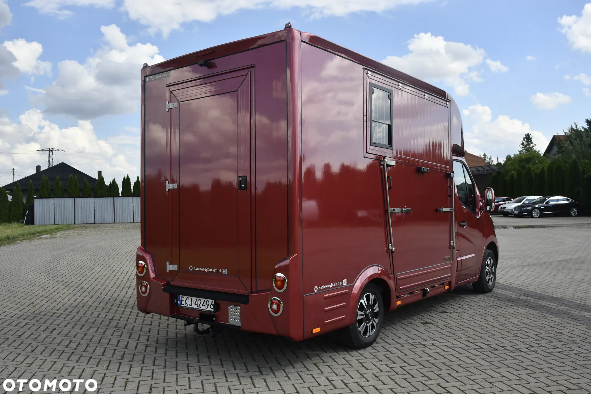 Renault Master Koniowóz - 12