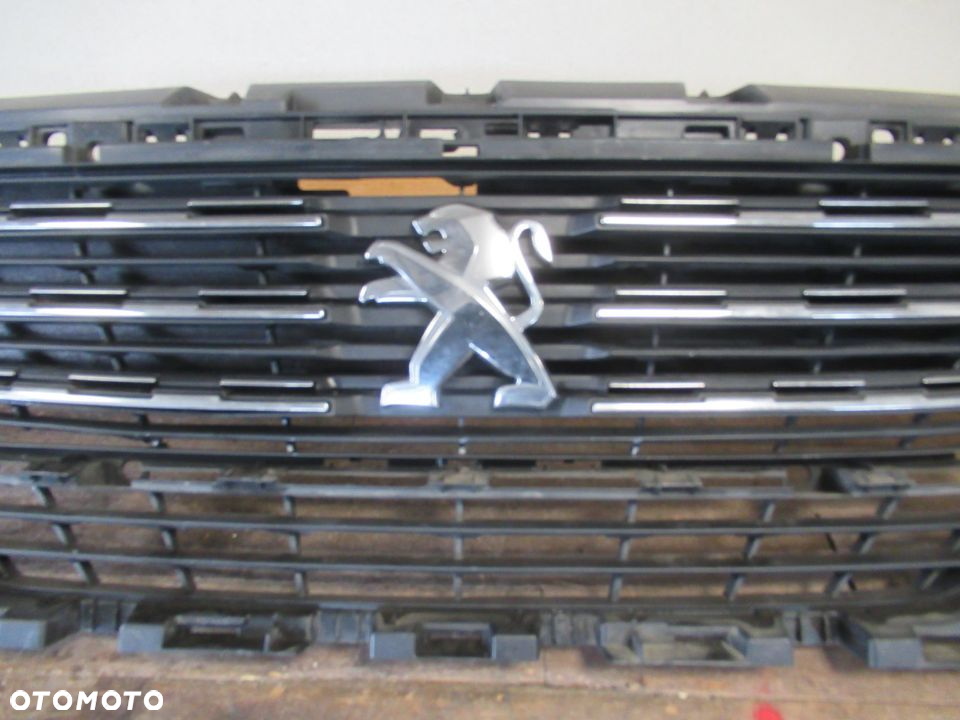 GRILL GRIL ATRAPA PEUGEOT 5008 II 2017-2021 - 7