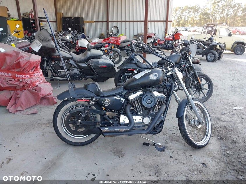 Harley-Davidson Sportster - 1