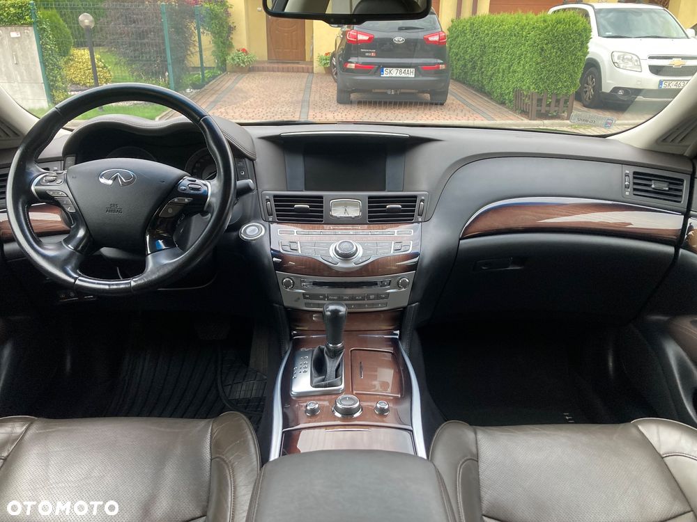 Infiniti M M30d GT Premium - 11