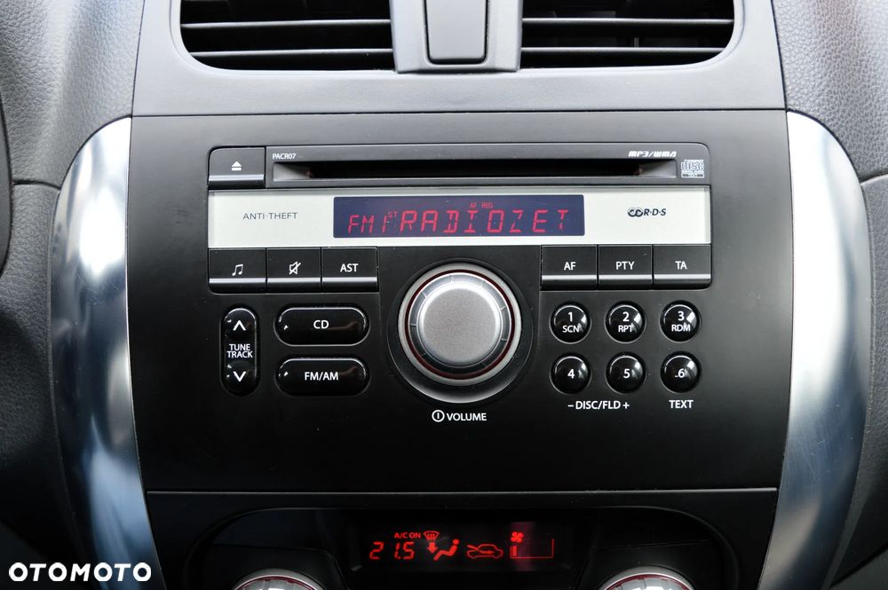 Suzuki SX4 1.6 VVT 4x4 Comfort - 15