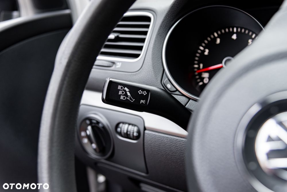 Volkswagen Golf 1.6 United - 25