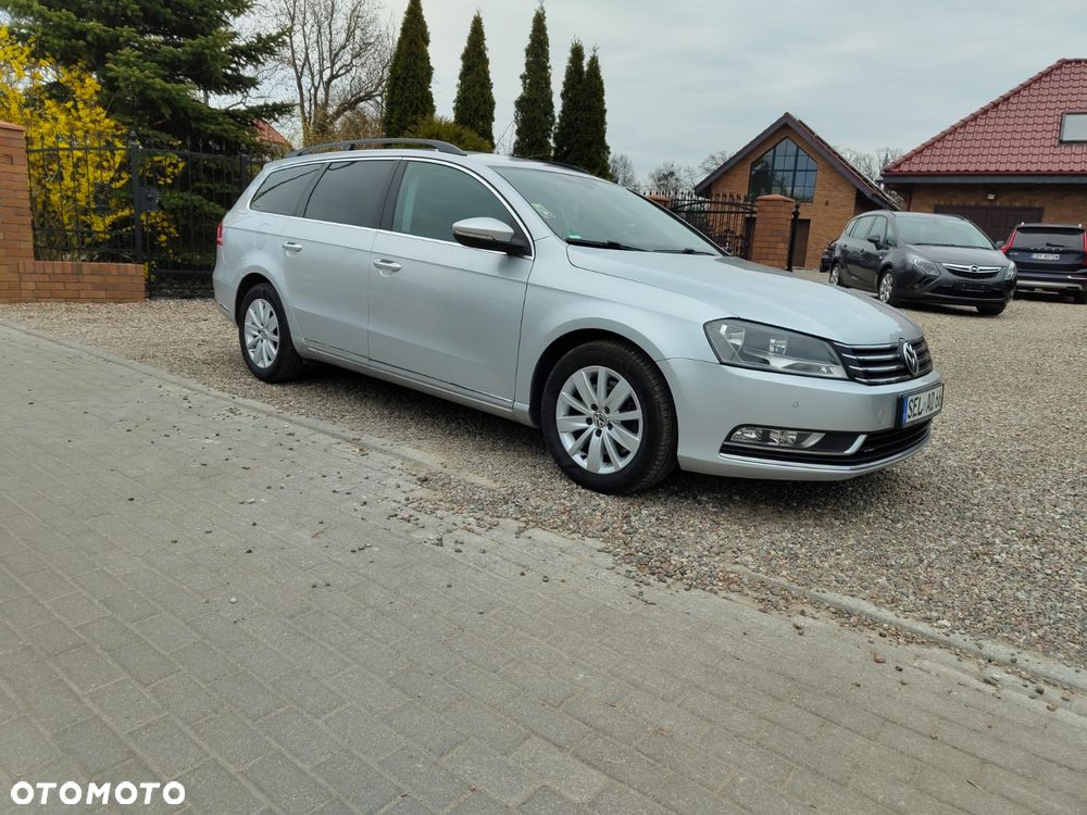 Volkswagen Passat - 19