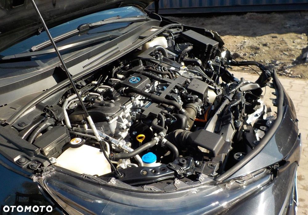 Toyota Corolla - 4