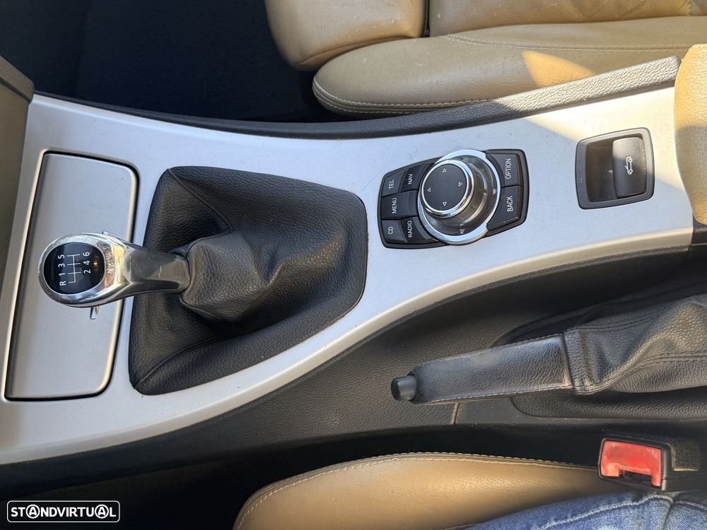 BMW 320 d Cabrio Exclusive - 9