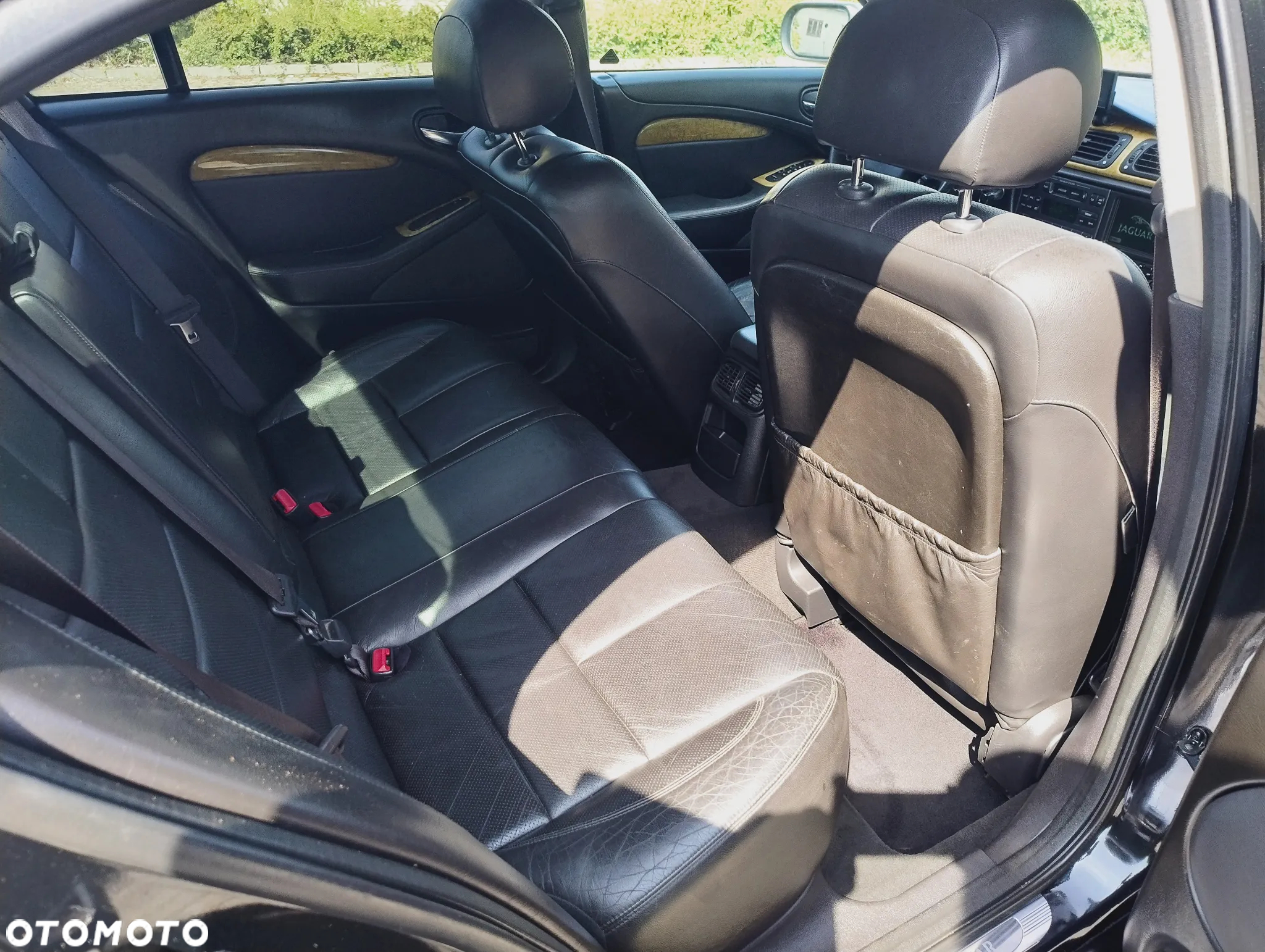 Jaguar S-Type 4.0 V8 - 18