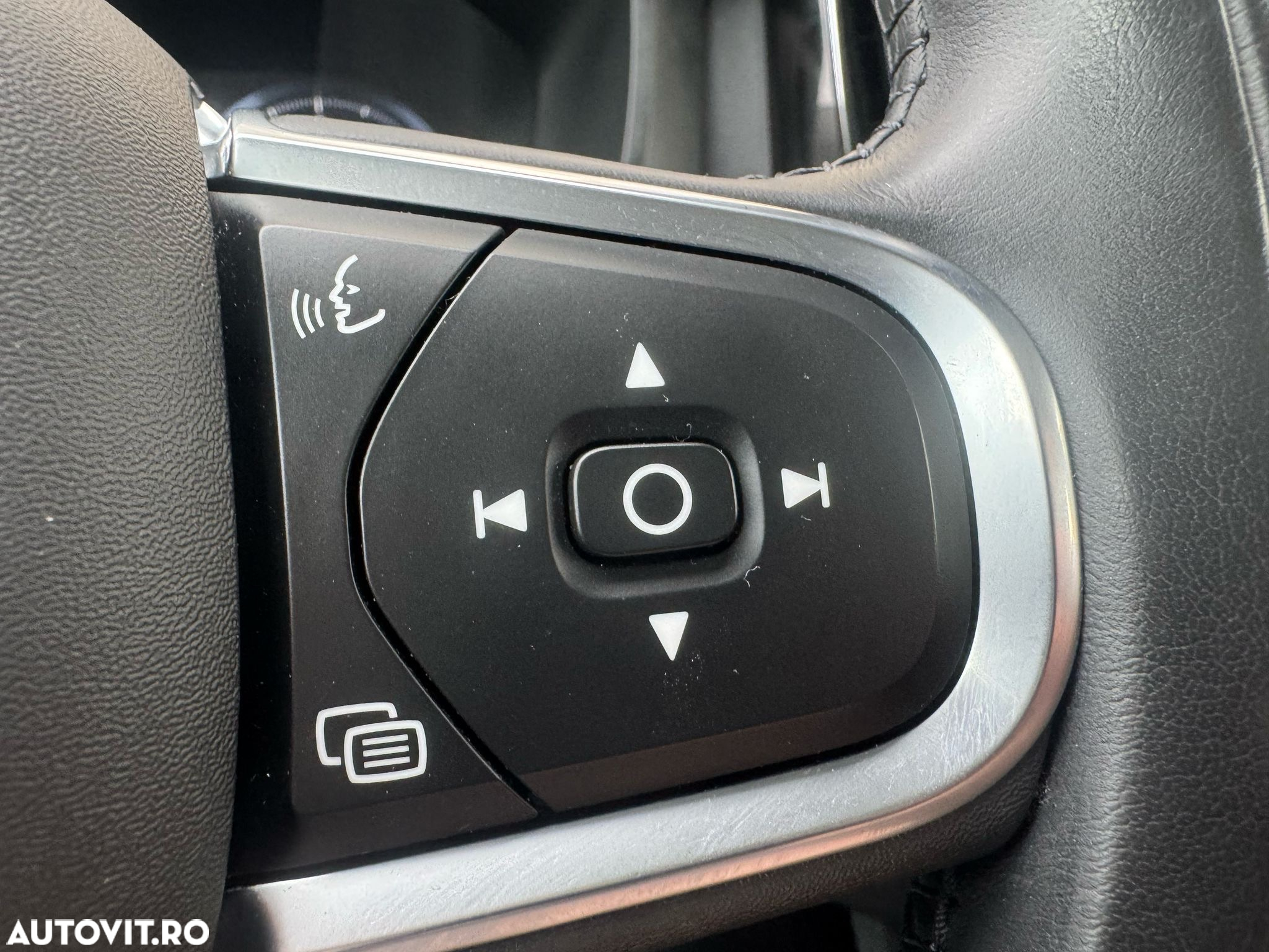 Volvo XC 60 D4 AWD Momentum - 21