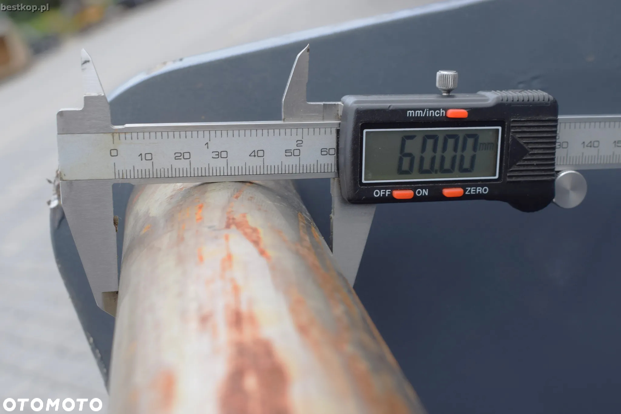 Łyżka kopiąca z zębami S60 120 cm Strickland poj. 0.8m3 - 18