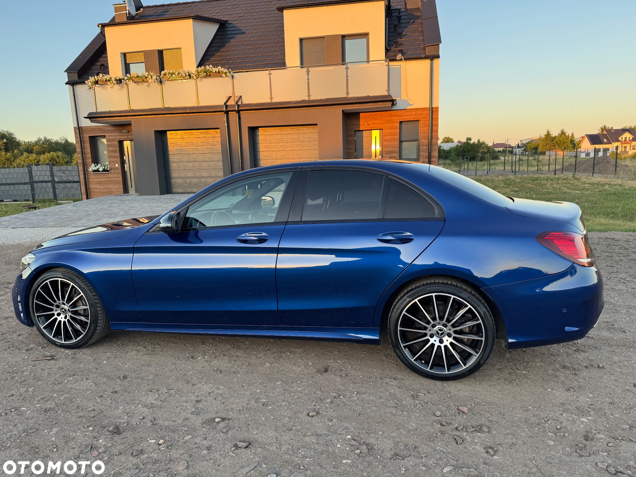 Mercedes-Benz Klasa C 200 T 9G-TRONIC AMG Line - 34