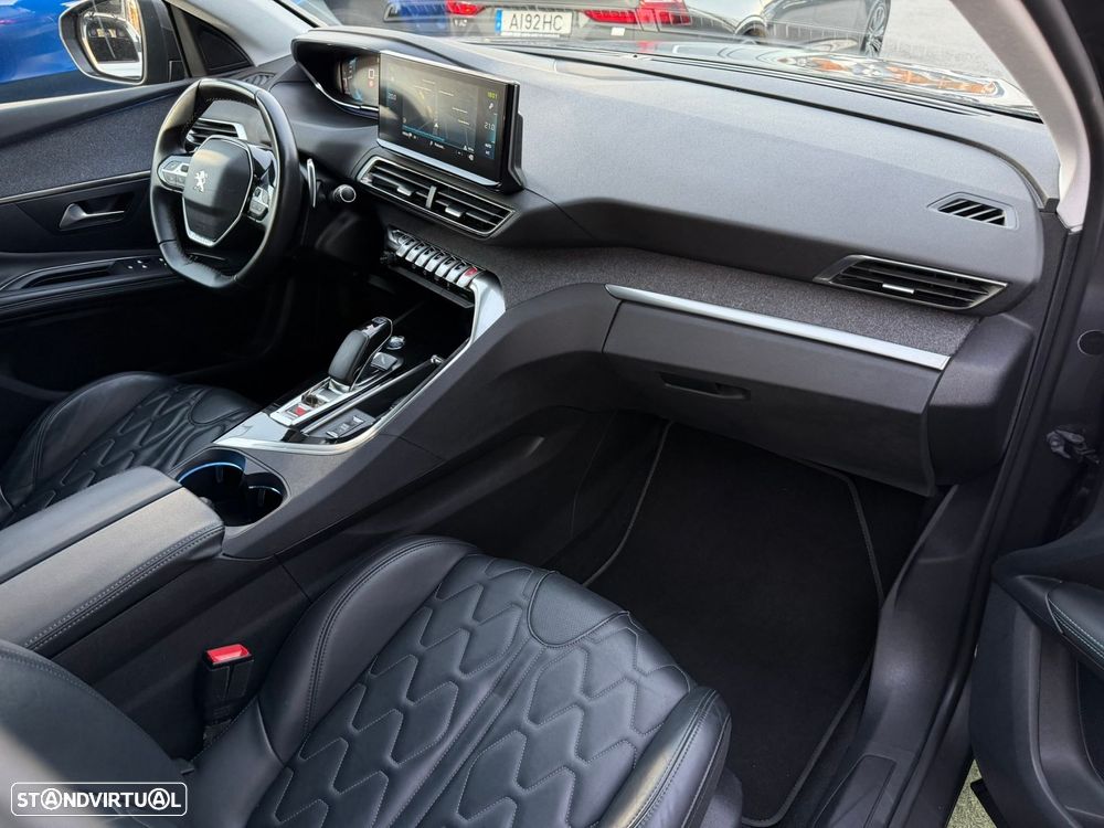 Peugeot 3008 1.6 Hybrid Allure e-EAT8 - 16