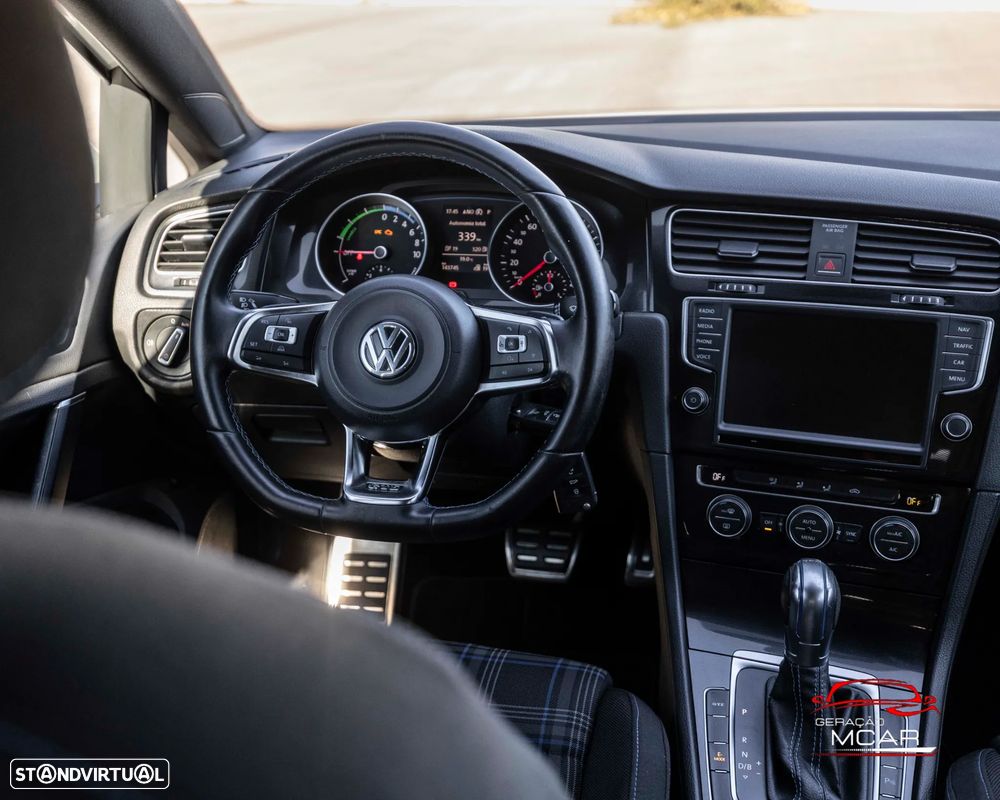 VW Golf 1.4 GTE Plug-in - 16