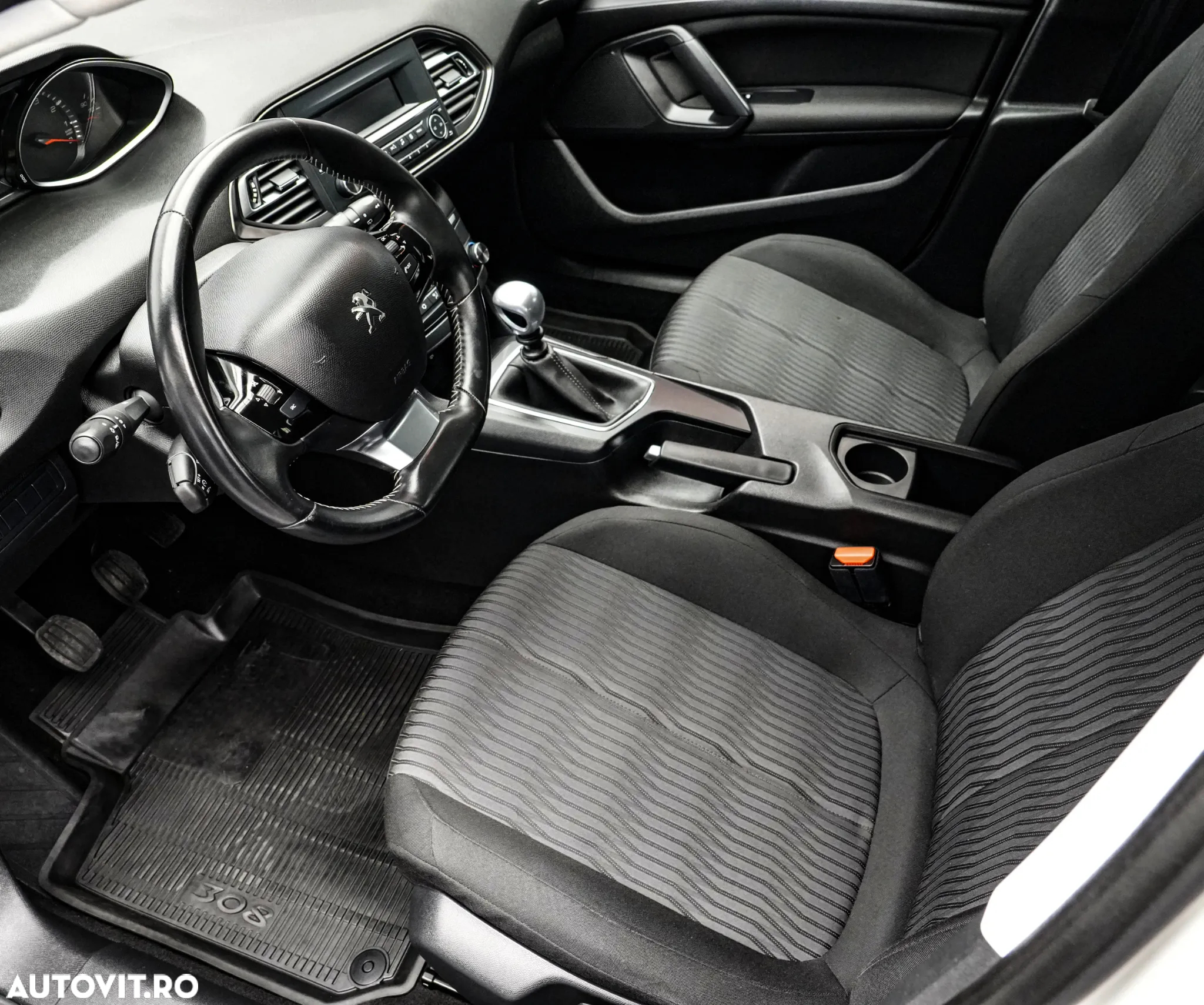 Peugeot 308 - 10
