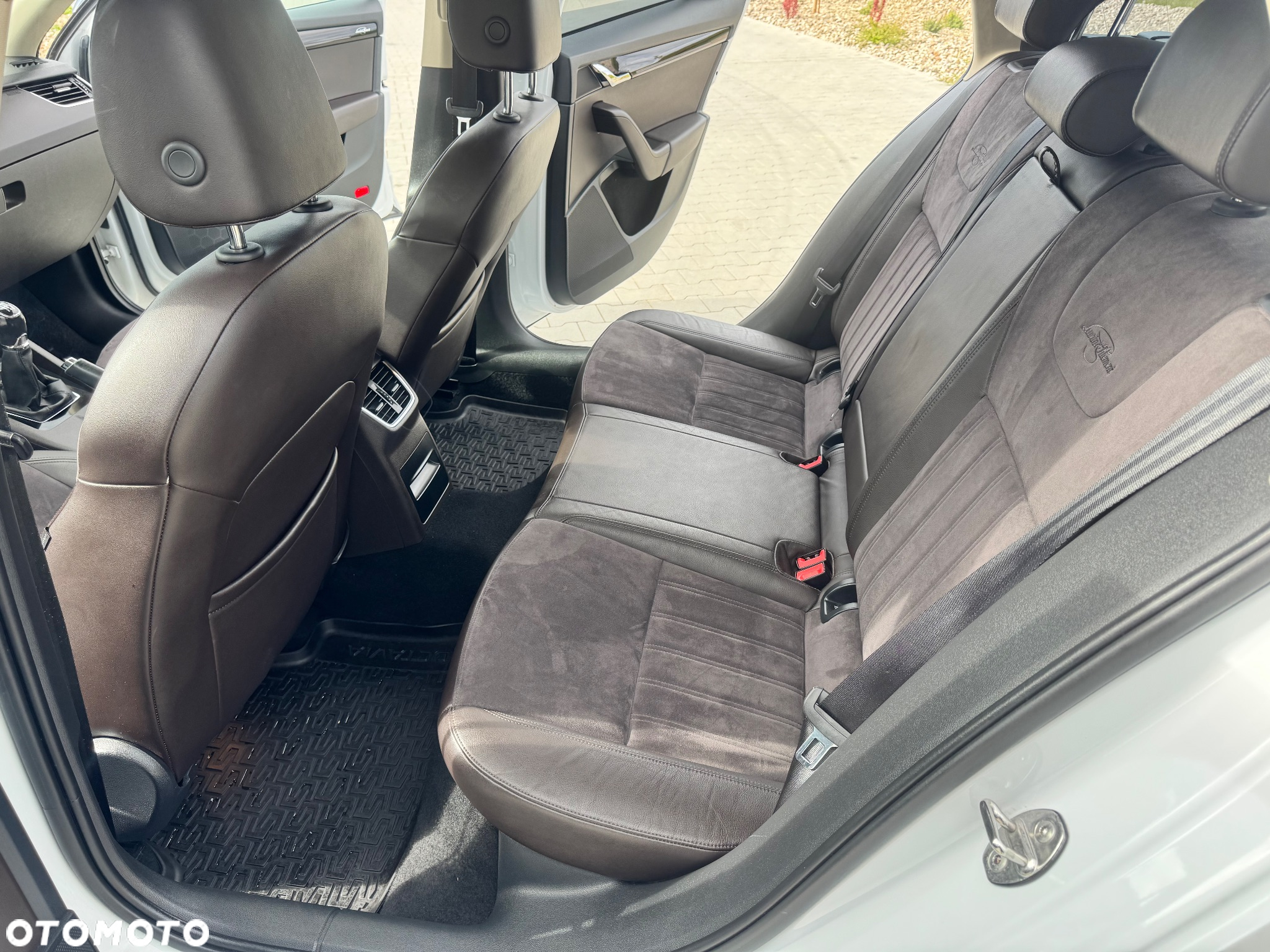 Skoda Octavia 2.0 TDI L&K - 18