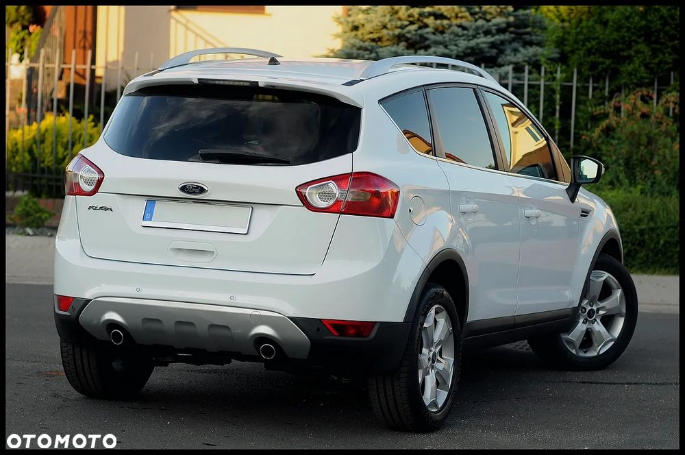 Ford Kuga 2.0 TDCi Titanium - 3