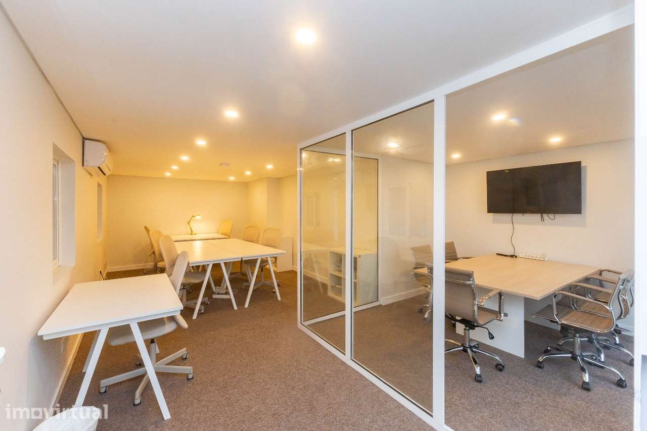 Aluga-se Escritório em Regime de Coworking - Guerra Junqueiro! - Grande imagem: 2/15