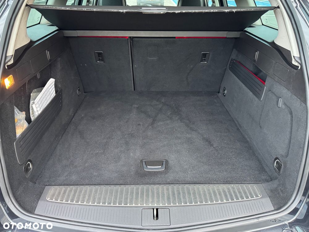 Opel Astra 2.0 BiTurbo CDTI DPF ecoFLEX SportsTourer St - 11
