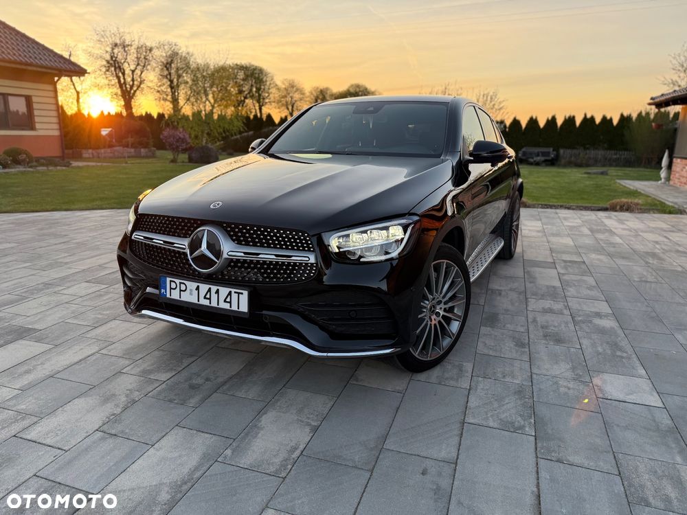 Mercedes-Benz GLC 300 d 4Matic 9G-TRONIC AMG Line - 4