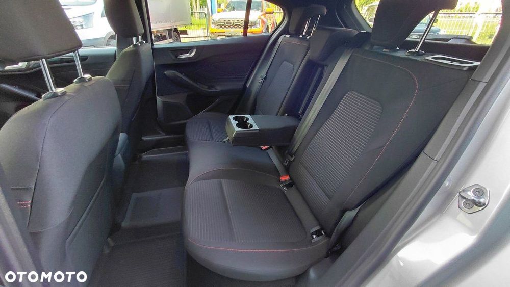 Ford Focus - 19