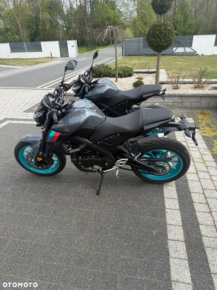 Yamaha MT - 4