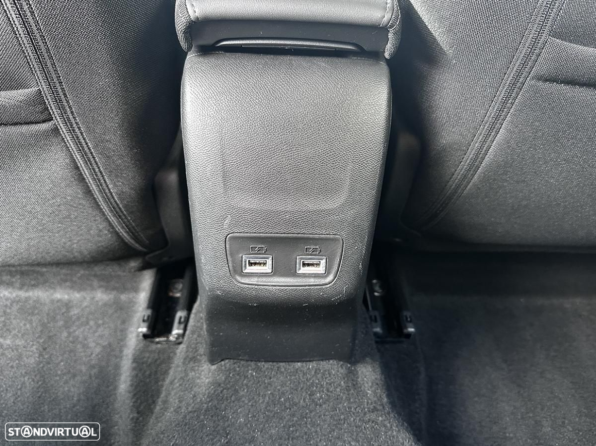 Peugeot e-2008 Active Pack - 22