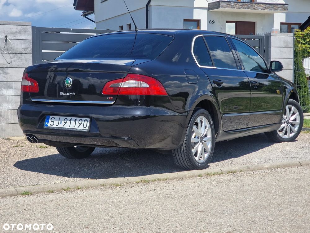 Skoda Superb 2.0 TDI Active - 16