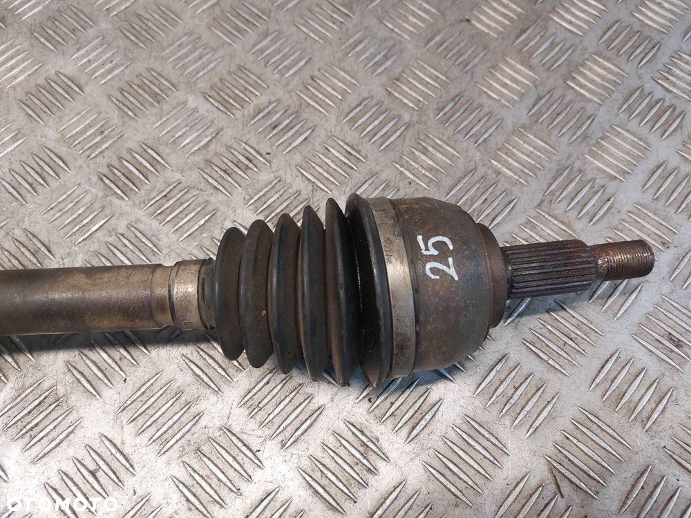 PÓŁOŚ LEWY PRZÓD + PRAWY PRZÓD RENAULT MEGANE II 1.5 DCI - 6