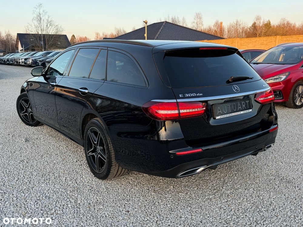 Mercedes-Benz Klasa E 220 d 4Matic 9G-TRONIC - 12