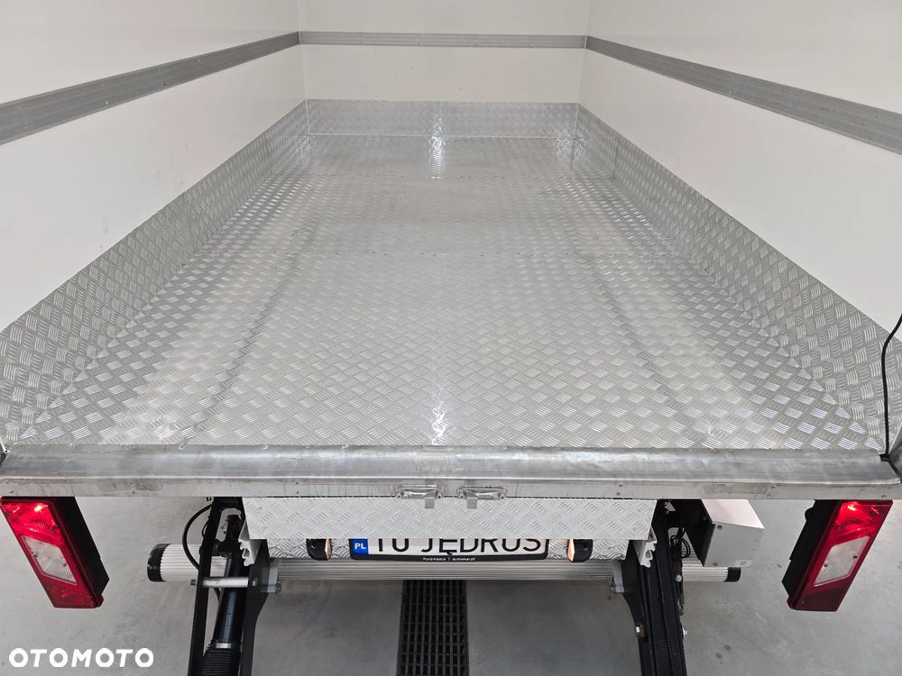 Ford TRANSIT 350-170 IZOTERMA WINDA 750Kg 48 Tyś Km SERWIS ASO FORD DO OSTATNIEGO Km SALON PL STAN JAK NOWY TEMPOMAT KLIMA ELKTRYKA ASYSTEN KIEROWCY WZMOCNIONE TYLNE ZAWIESZENIE RESOR + PODUSZKI PNEŁMATYCZNE - 17