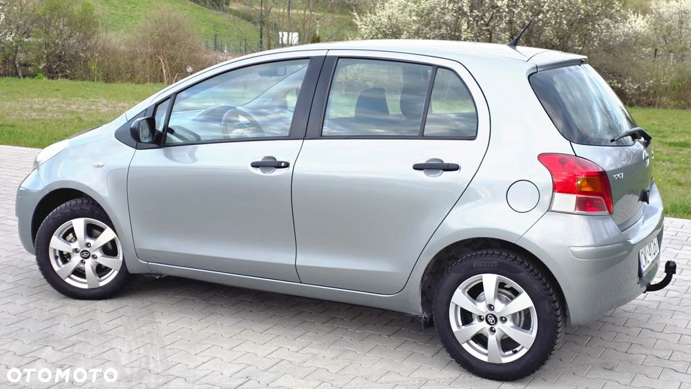 Toyota Yaris 1.33 Prestige - 27