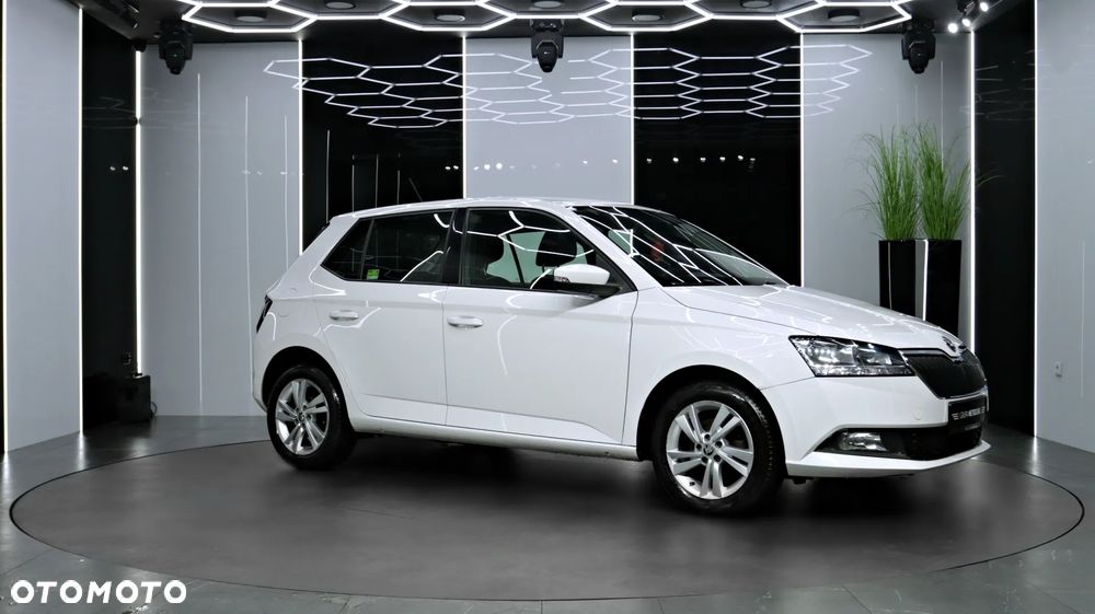 Skoda Fabia 1.0 Ambition - 14