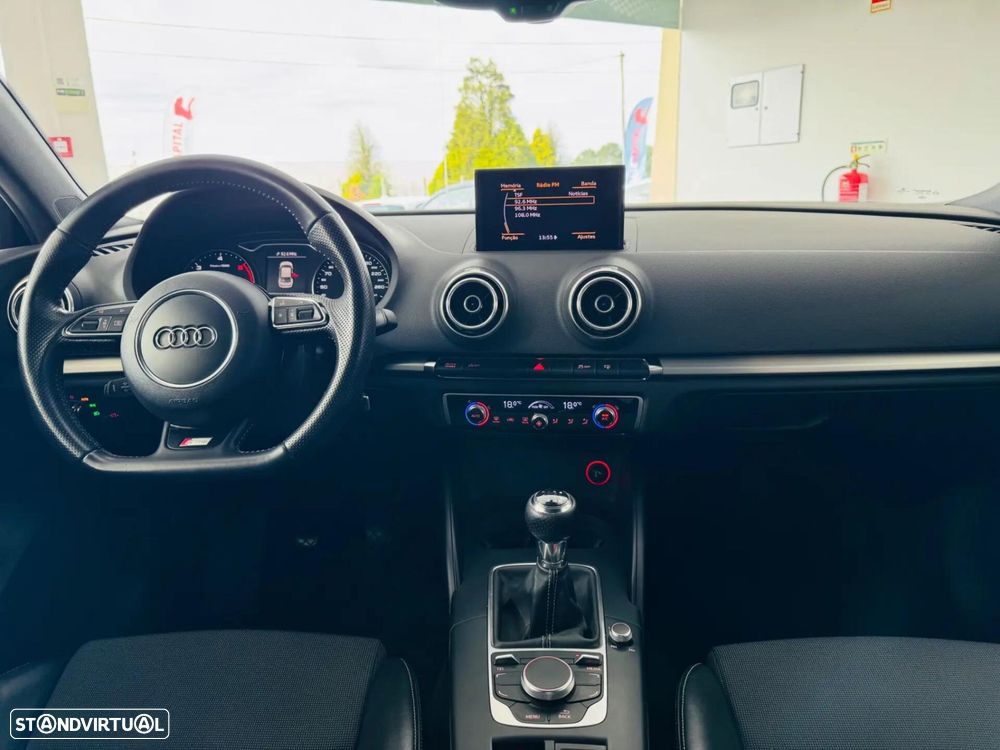 Audi A3 Limousine 2.0 TDI S-line - 35