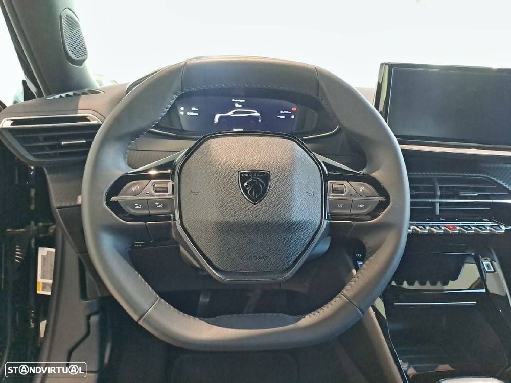 Peugeot 2008 1.2 PureTech Allure - 11