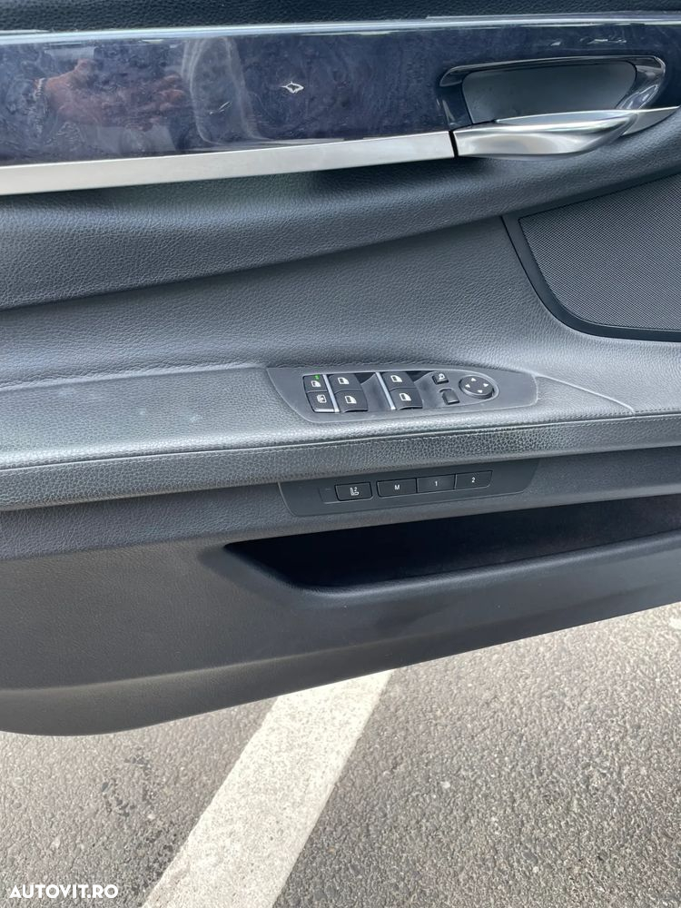 BMW Seria 7 730d - 10