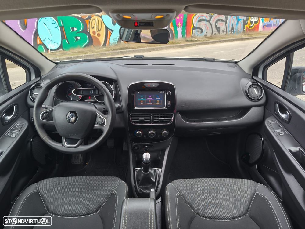 Renault Clio 0.9 TCe Limited Bi-Fuel - 6