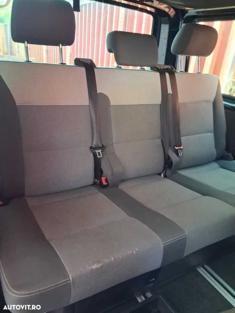 Volkswagen Multivan - 5